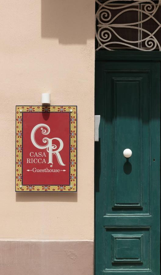 セント・ポールズ・ベイ Casa Ricca Bed & Breakfast エクステリア 写真